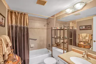 1012 Green Pine Blvd, West Palm Beach, FL 33409 - Photo 15