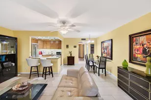 386 Grantham F, Deerfield Beach, FL 33442 - Photo 13