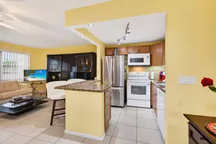 386 Grantham F, Deerfield Beach, FL 33442 - Photo 17