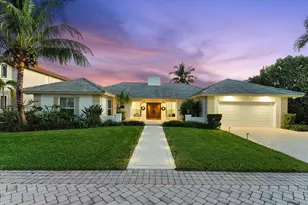 872 Lilac Dr, Boca Raton, FL 33487 - Photo 3