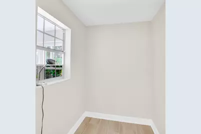 2333 Indian River Boulevard #108, Vero Beach, FL 32960 - Photo 7