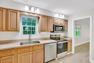 2333 Indian River Blvd, Vero Beach, FL 32960 - Photo 9