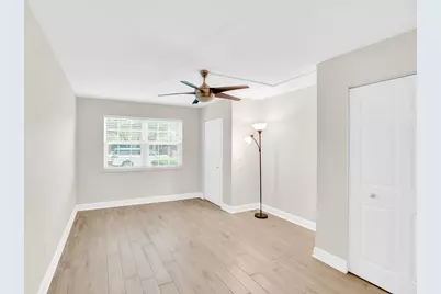 2333 Indian River Boulevard #108, Vero Beach, FL 32960 - Photo 15