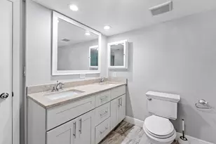 5280 N Ocean Dr, Singer Island, FL 33404 - Photo 15