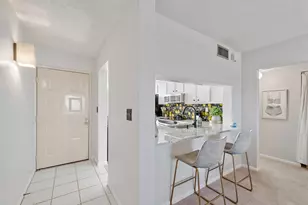 13369 Touchstone Pl, Palm Beach Gardens, FL 33418 - Photo 5