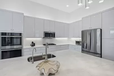 9674 Spruce Woods Drive, Boynton Beach, FL 33473 - Photo 13