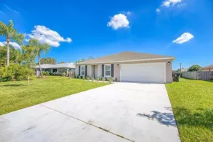 1381 SE Bayharbor St, Port Saint Lucie, FL 34983 - Photo 3
