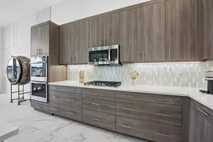 9651 Spruce Woods Dr, Boynton Beach, FL 33473 - Photo 11