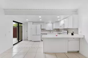 2828 Kirk Rd, Lake Worth, FL 33461 - Photo 5