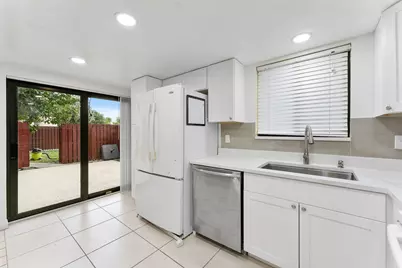 2828 Kirk Road, Lake Worth, FL 33461 - Photo 7