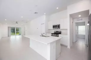 11146 NW Fernbrook Dr, Port Saint Lucie, FL 34987 - Photo 3