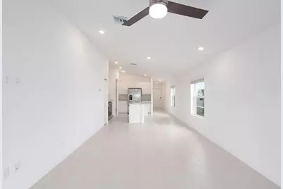 11146 NW Fernbrook Drive, Port Saint Lucie, FL 34987 - Photo 11