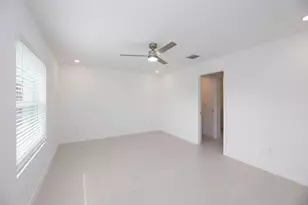 11146 NW Fernbrook Dr, Port Saint Lucie, FL 34987 - Photo 13