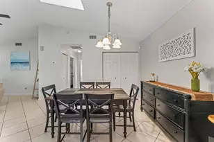 8745 Sol Terrace, West Palm Beach, FL 33403 - Photo 9