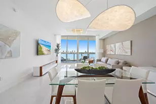 220 Lake Shore Dr, Lake Park, FL 33403 - Photo 9