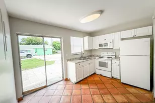 2735 Richard Rd, West Palm Beach, FL 33403 - Photo 5