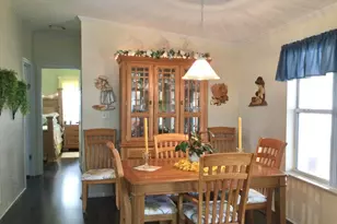 11 SE Hidalgo Ln, Port Saint Lucie, FL 34952 - Photo 9