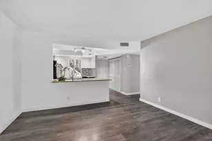 9220 SW 3rd St, Boca Raton, FL 33428 - Photo 9
