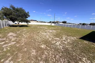 801 Desmoines Pl, Poinciana, FL 34759 - Photo 15