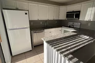 731 Springdale Cir, Palm Springs, FL 33461 - Photo 11