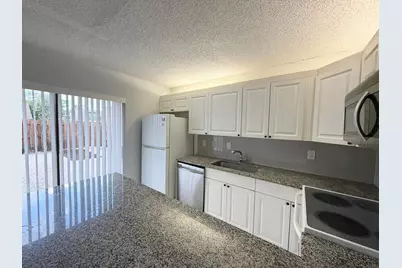 731 Springdale Circle, Lake Worth, FL 33461 - Photo 15