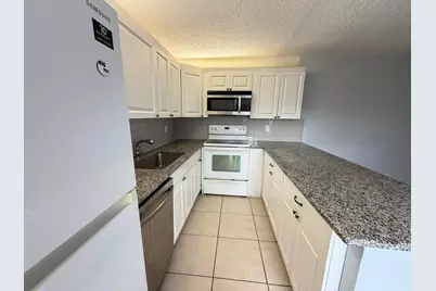 731 Springdale Circle, Lake Worth, FL 33461 - Photo 17