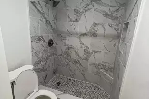 731 Springdale Cir, Palm Springs, FL 33461 - Photo 19