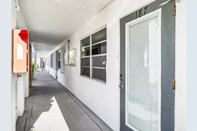 187 Wellington K, West Palm Beach, FL 33417 - Photo 5