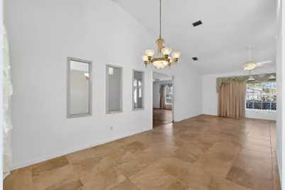 184 SW Uneeda Place, Port Saint Lucie, FL 34953 - Photo 9