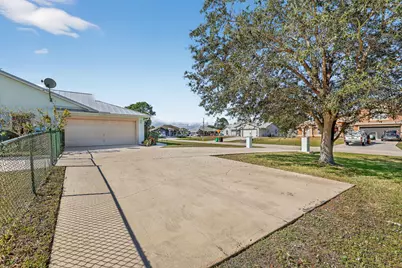 184 SW Uneeda Place, Port Saint Lucie, FL 34953 - Photo 33