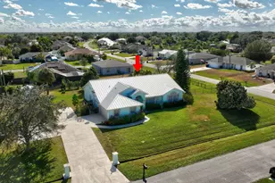 184 SW Uneeda Pl, Port Saint Lucie, FL 34953 - Photo 41