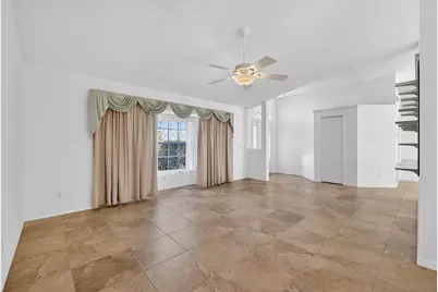 184 SW Uneeda Place, Port Saint Lucie, FL 34953 - Photo 5