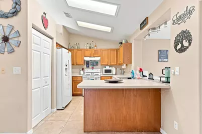7856 101st Avenue, Vero Beach, FL 32967 - Photo 11