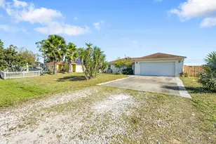7856 101st Ave, Vero Beach, FL 32967 - Photo 5