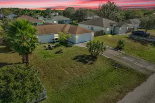 7856 101st Ave, Vero Beach, FL 32967 - Photo 1