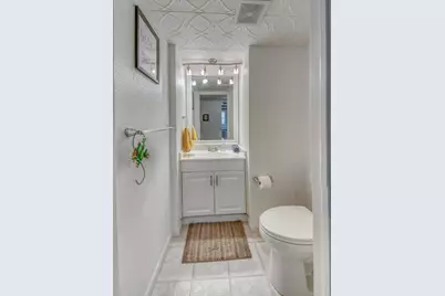 720 N Dixie Highway #601, Lantana, FL 33462 - Photo 9