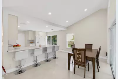 5735 Lakeview Mews Circle, Boynton Beach, FL 33437 - Photo 9