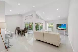 5735 Lakeview Mews Cir, Boynton Beach, FL 33437 - Photo 5