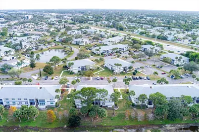 1506 SE Royal Green Circle #204, Port Saint Lucie, FL 34952 - Photo 35