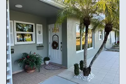 917 S Drive Terrace #B, Delray Beach, FL 33445 - Photo 1