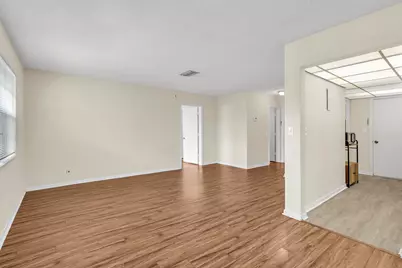 298 SW 6th Street #204, Boca Raton, FL 33432 - Photo 11