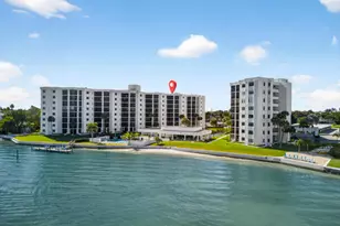 19800 Sandpointe Bay Dr, Tequesta, FL 33469 - Photo 9