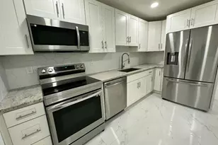 8867 Sunset Dr, Palm Beach Gardens, FL 33410 - Photo 3