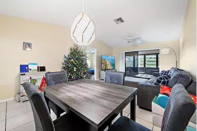 1271 SE Parkview Place #H11, Stuart, FL 34994 - Photo 7