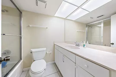 1271 SE Parkview Place #H11, Stuart, FL 34994 - Photo 13