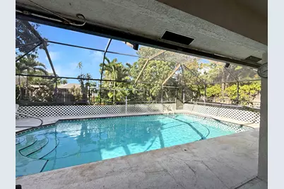 541 Azure Avenue, Wellington, FL 33414 - Photo 3