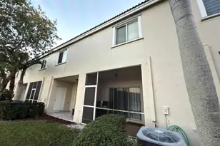 5048 Palmbrooke Cir, West Palm Beach, FL 33417 - Photo 17