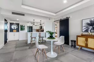 2425 Presidential Way, West Palm Beach, FL 33401 - Photo 5