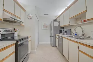 5449 Janice Ln, West Palm Beach, FL 33417 - Photo 9