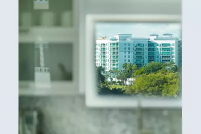 300 SE 5th Avenue #8140, Boca Raton, FL 33432 - Photo 31